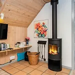 度假居 4 Star Holiday Home In Oksbol